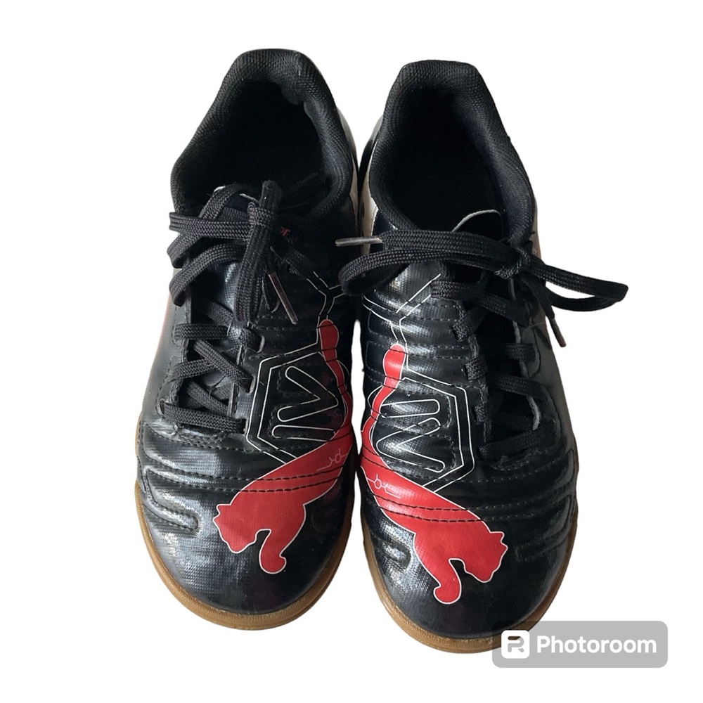 PUMA Soccer Shoes Indoor evoPOWER 4 Black Red Youth Sz 2.5 Puma Sport Lifestyle